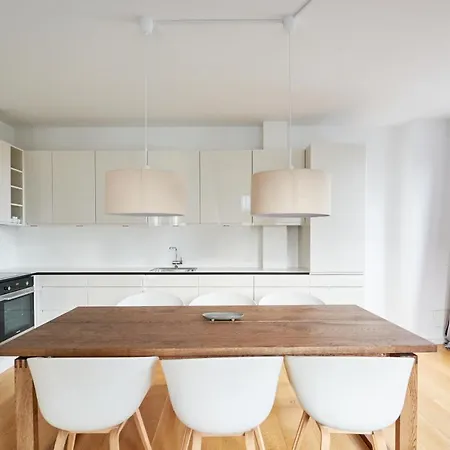 Apartman Stylish 2br W Private Balcony In Cph Centre *