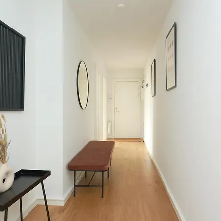 Stylish 2br W Private Balcony In Cph Centre Апартаменты Копенгаген