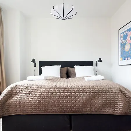 Lägenhet Stylish 2br W Private Balcony In Cph Centre *