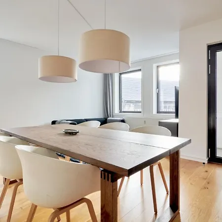 Apartment Stylish 2br W Private Balcony In Cph Centre
