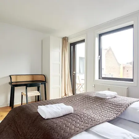 Апартаменты Stylish 2br W Private Balcony In Cph Centre