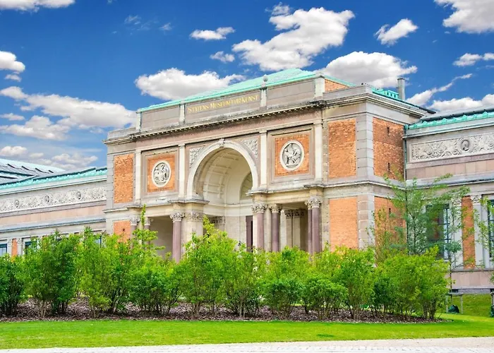 Stylish 2br W Private Balcony In Cph Centre * Köpenhamn