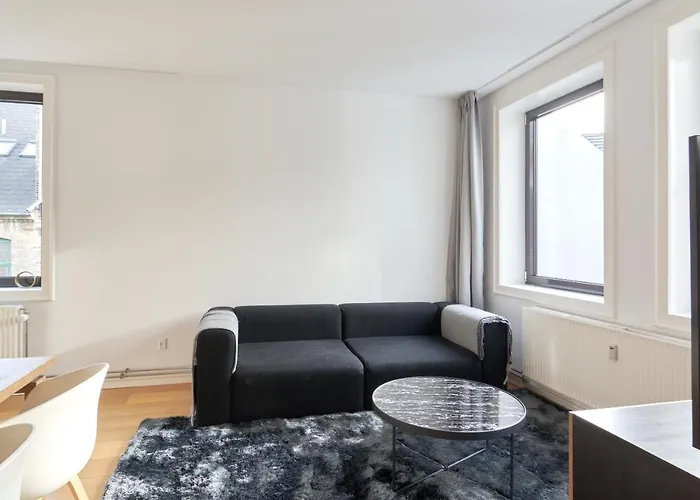 Stylish 2br W Private Balcony In Cph Centre * Köpenhamn