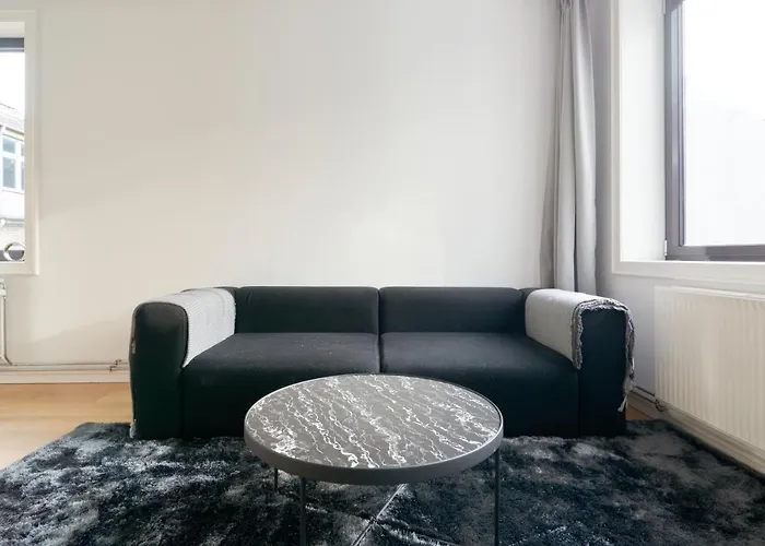 Stylish 2br W Private Balcony In Cph Centre Appartamento *